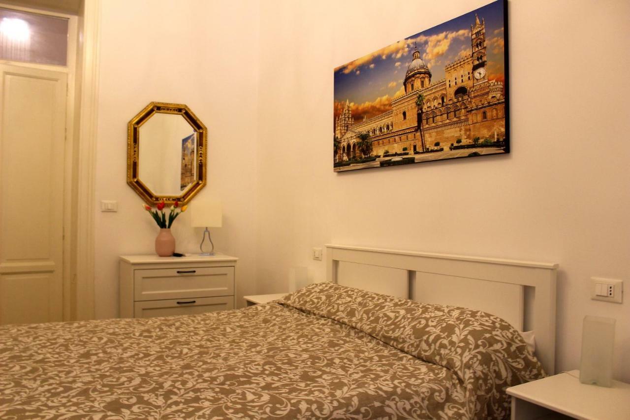 Ferienwohnung La Dimora Dell'Artista Palermo Exterior foto